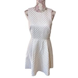 Women's Textured Fit Flare white Dress Size 4 Ann Taylor holiday party gown